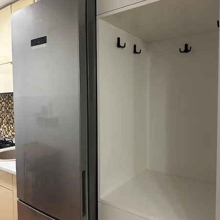 アパート Mudi Apusului, Sector 6 *