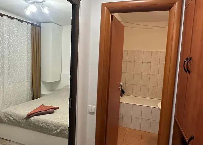 Mudi Apusului, Sector 6 * Bucharest