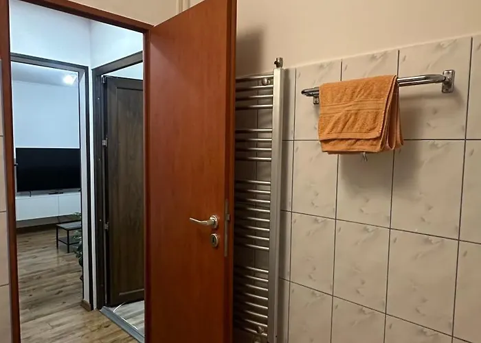 Mudi Apusului, Sector 6 * Bucharest